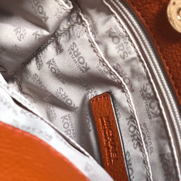 Michael Kors shoulder cross body bag - Picture 3 of 4